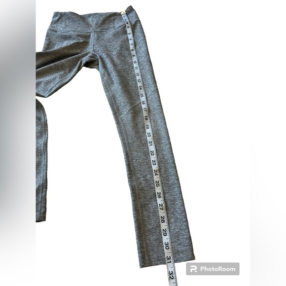 Outdoor voices light gray stretchy melange below the knee cropped legging XS - Picture 10 of 10